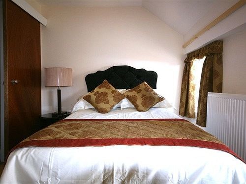 East Gate Inn كول شيستر المظهر الخارجي الصورة