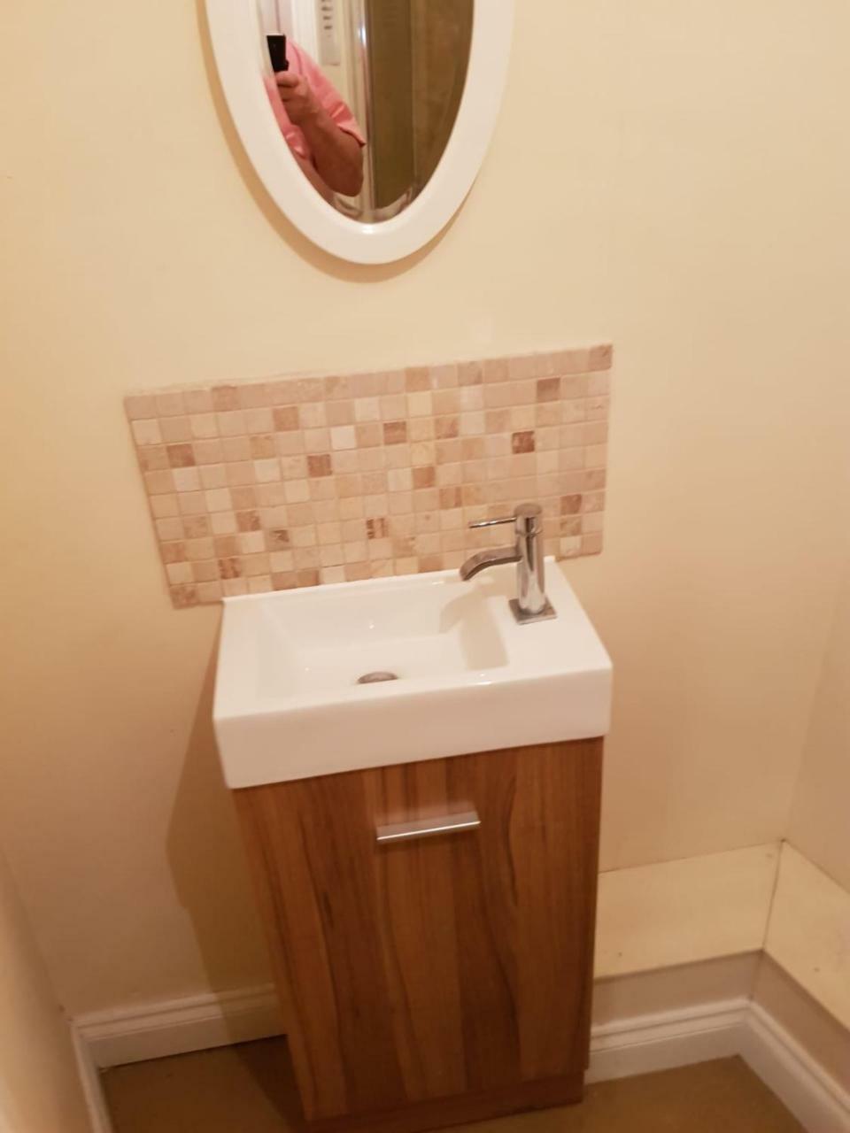 East Gate Inn كول شيستر المظهر الخارجي الصورة